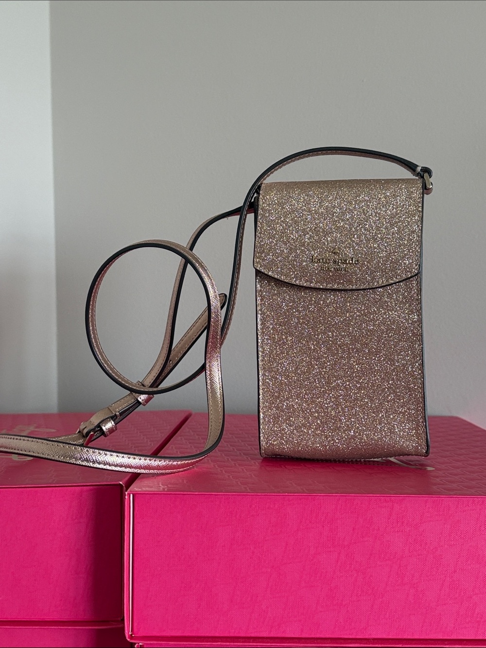 Kate Spade Tinsel North South Flap Phone Crossbody